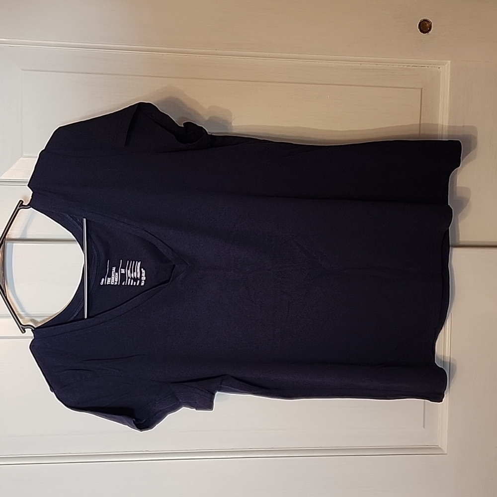 Gap V-Neck T-Shirt, Navy, Size M